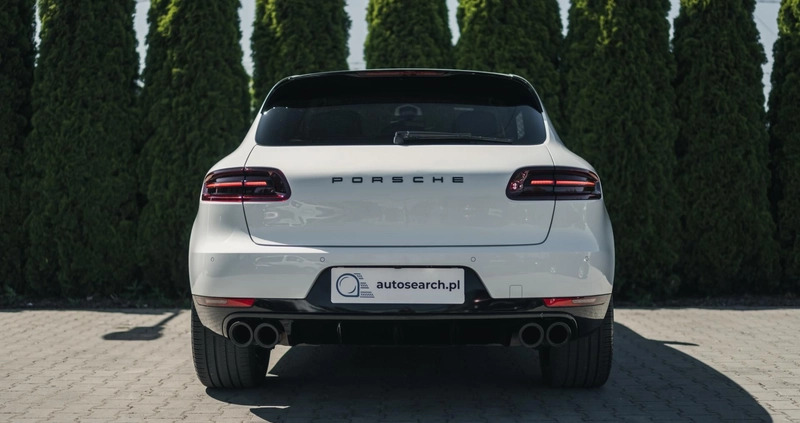 Porsche Macan cena 159990 przebieg: 139900, rok produkcji 2017 z Przedbórz małe 781